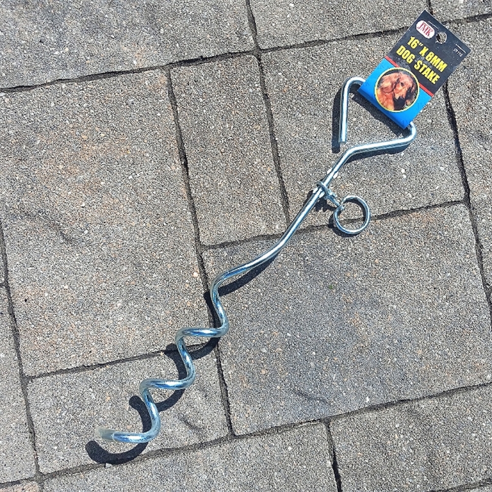 NWT Metal Dog Stake